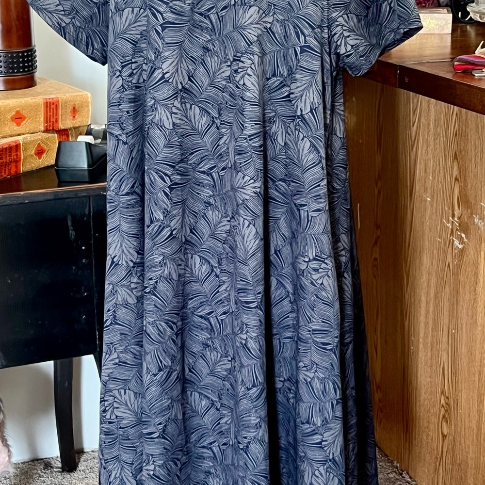 LuLaRoe Blue and Gray Leaf Dress